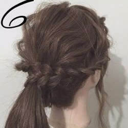 暑い季節に！三つ編み×ポニーテール　ヘアアレンジ　ロングヘア