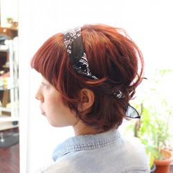 ボブヘアの方におすすめ!バンダナを使ったカジュアルアレンジ☆ ヘアアレンジ ショートヘア