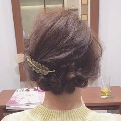 三つ編みさえ出来ればつくれる!まとめ髪アレンジ ヘアアレンジ ロングヘア