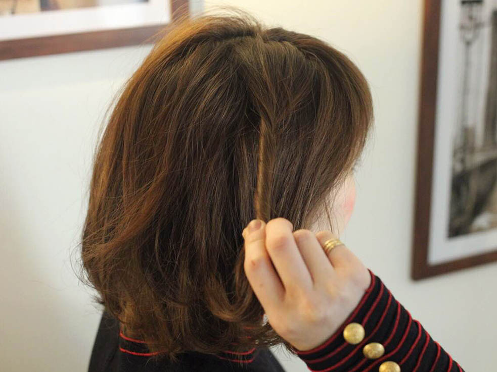 ボブヘアにもおすすめ！ねじり留めで簡単かわいいワンポイントヘアアレンジ☆２