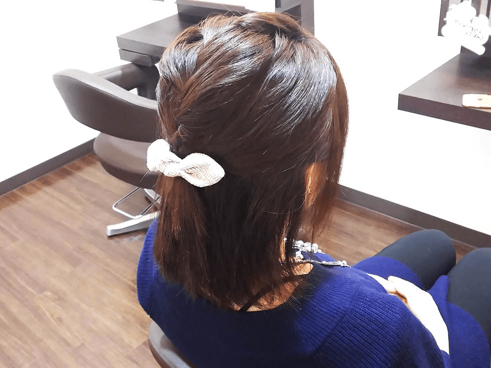 伸ばしかけヘアに使える♪お手軽編み込みハーフアップTOP