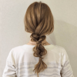 もこもこ感がキュート☆三つ編みでつくる編み下ろしヘア ヘアアレンジ ロングヘア