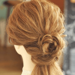 ヘアアクセ要らず！上品フラワーポニーテール♪　ヘアアレンジ　ロングヘア