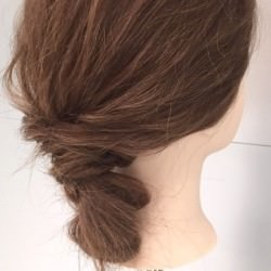 ねじって簡単♪きれいめアレンジ ヘアアレンジ ロングヘア