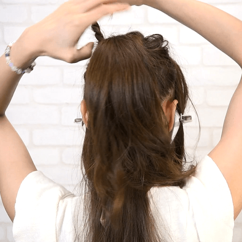 ロープ編みだけで驚きの華やかヘアに☆ゆるふわお団子アレンジ3