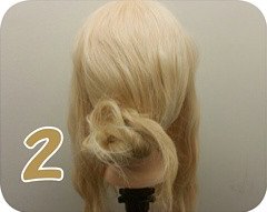 ゆるさが◎大人女子のモテヘアアレンジ2