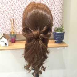 地毛で作る!リボンヘアでおしゃれ度アップ ヘアアレンジ ロングヘア