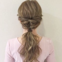 大人かわいい♡ダウンポニー　ヘアアレンジ　ロングヘア
