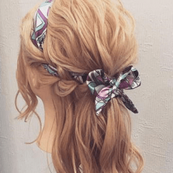 スカーフを使ったハーフアップ☆　ヘアアレンジ　ロングヘア