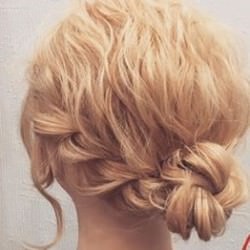 ロープ編みでおしゃれに♪簡単シニヨン ヘアアレンジ ミディアムヘア