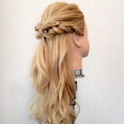 初級☆2段階ハーフアップアレンジ　ヘアアレンジ　ロングヘア