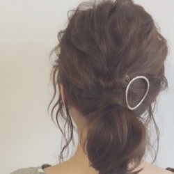 逆りんぱで簡単☆大人ポニーテール ヘアアレンジ ミディアムヘア