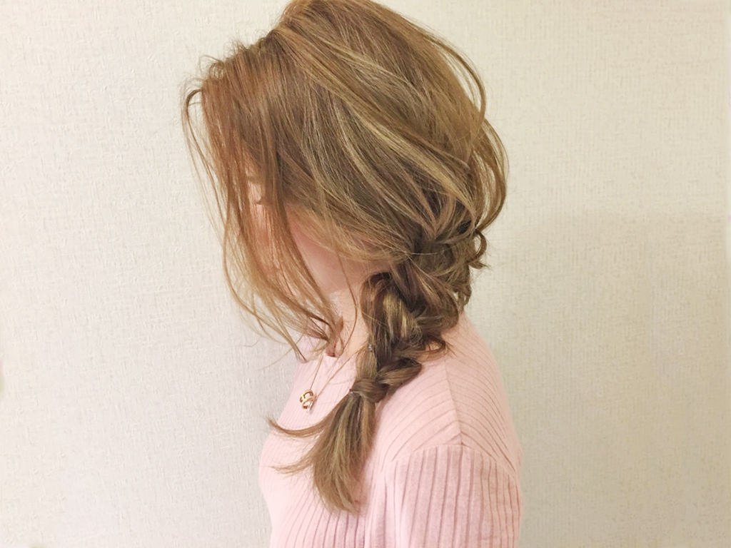 三つ編みサイド寄せヘアアレンジ☆