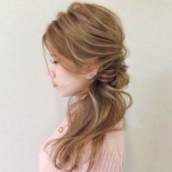 おとなの女性に♪サイドシニヨンアレンジ　ヘアアレンジ　ロングヘア