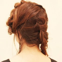 カチューシャ風!三つ編みで作るお花アレンジ☆ ヘアアレンジ ロングヘア