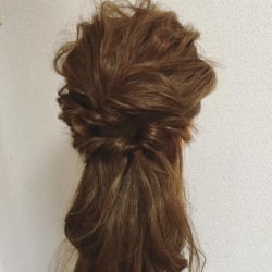 忙しい朝におすすめ!ハーフアップアレンジ★ ヘアアレンジ ミディアムヘア