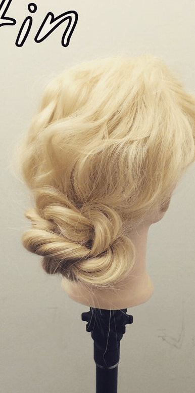 ラフなのに大人の色気たっぷり！低めお団子ヘアアレンジfin