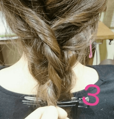 簡単ラフ！三つ編みヘアアレンジ3