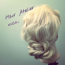 ラフなのに大人の色気たっぷり 低めお団子ヘアアレンジ ヘアレシピ 頭美人