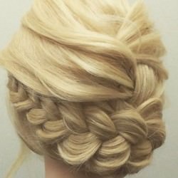 表編み込みでつくる☆大人可愛いまとめ髪 ヘアアレンジ ロングヘア