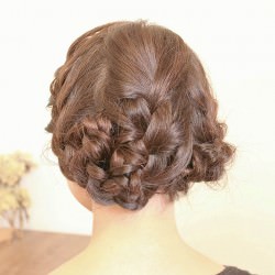 帽子にもピッタリ!クラシカルアップヘア☆ ヘアアレンジ ミディアムヘア