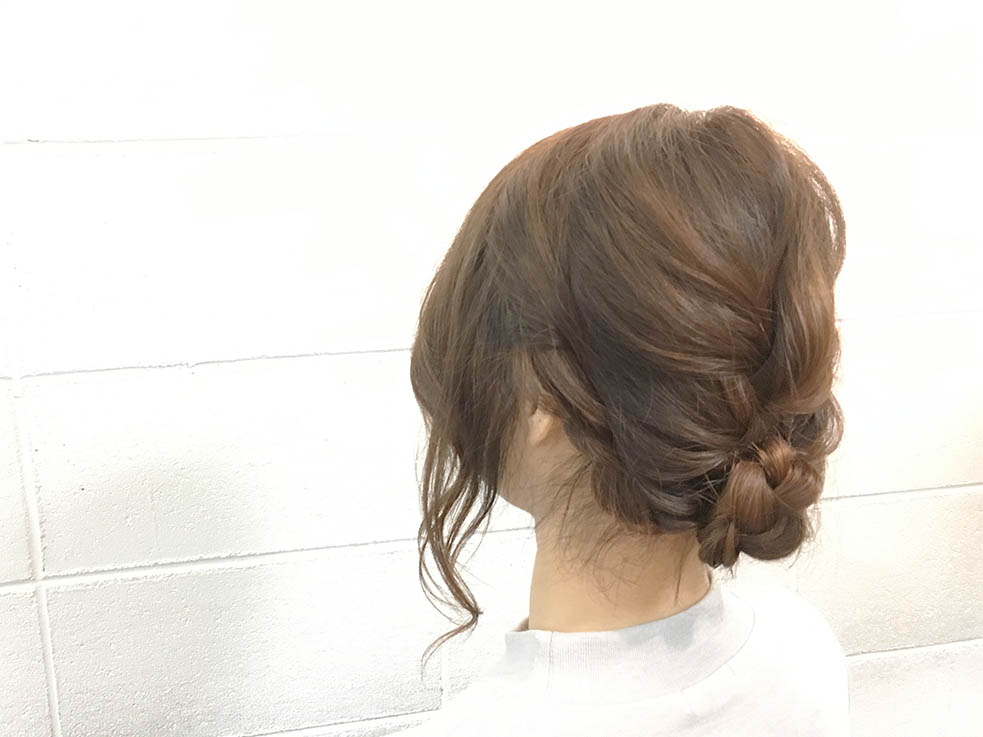 5分で完成！編み込み×ロープ編みでできる簡単ヘアアレンジ！4