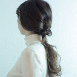 さり気ない個性が可愛い!ノットヘアーの作り方 ヘアアレンジ ロングヘア