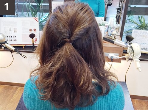 ミディアムヘアでも出来る!万能ゆるふわまとめ髪♪1