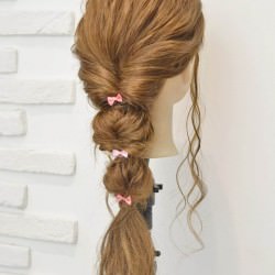 丸っこい形がキュート☆ぽこぽこひとつ結び ヘアアレンジ ロングヘア