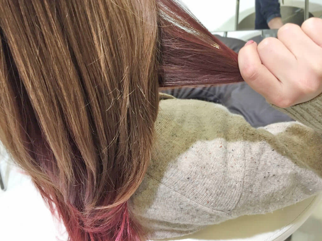 大人カジュアルで差を付ける！春の編み込みヘアアレンジ1