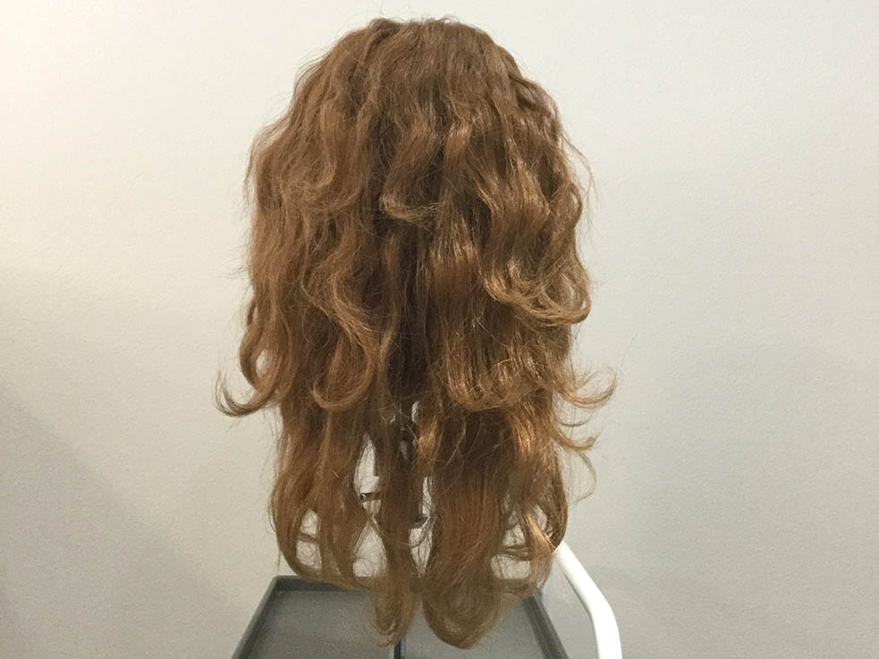 編みおろしにもアップヘアにも！くるりんぱ×三つ編みの2WAYヘアアレンジ！1