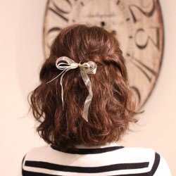 超時短！オイルトリートメントとゴムだけで作るねじりハーフアップ　ヘアアレンジ　ショートヘア