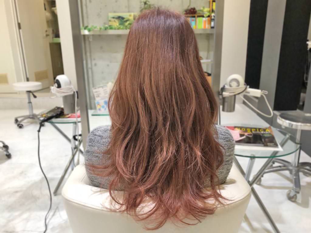 ラフでおしゃれ♪ロープ編みヘアアレンジでつくる簡単ローポニーテール1