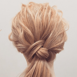 100均のアレンジスティックで出来る!シンプル可愛いモテポニー  ヘアアレンジ ロングヘア