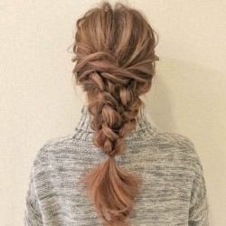 春にぴったり♪ラプンツェル風三つ編みヘア ヘアアレンジ ロングヘア