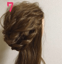 普段使いでもパーティでも☆ヘアアクセで雰囲気が変わるまとめ髪7