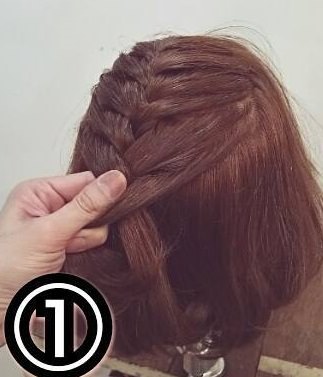 ボブヘアでも凝って見えるアレンジに☆デートにピッタリのハーフアップアレンジ1