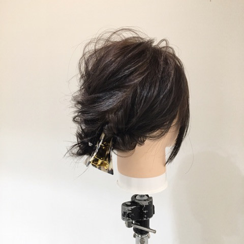 黒髪ボブの魅力を最大限に活かした浴衣にピッタリのヘアアレンジtop