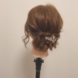 初級編 ミディアムヘアのまとめ髪 忙しい朝でも簡単ヘアアレンジ ヘアレシピ 頭美人 初級編 ミディアムヘアのまとめ髪 忙しい朝でも簡単ヘアアレンジ ヘアレシピ 頭美人