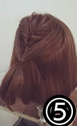 ボブヘアでも可愛くアレンジ☆くるりんぱハーフアップ5