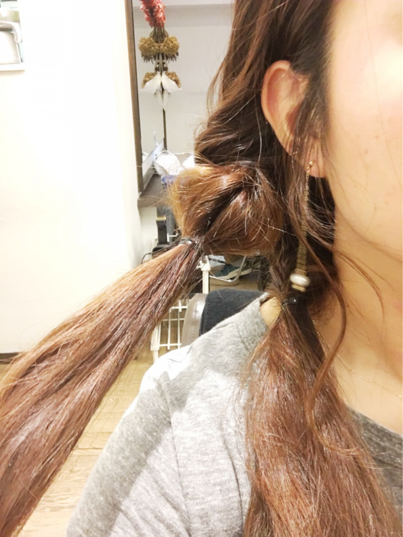連続くるりんぱでリゾート風サイドセルフアレンジ2