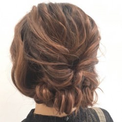 雨ニモ負ケナイ。上品アップスタイル♪ ヘアアレンジ ロングヘア