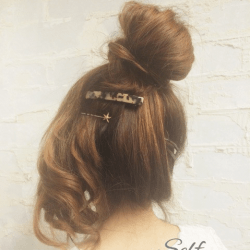 毛先をまきまき!お洒落なウェーブお団子 ヘアアレンジ ロングヘア