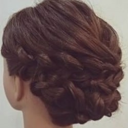 三つ編みだけでできるスッキリまとめ髪☆ ヘアアレンジ ロングヘア