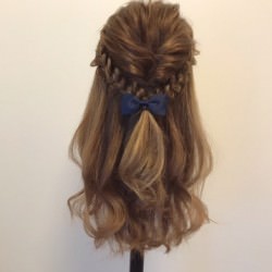 王道の清楚系ハーフアップ♪　ヘアアレンジ　ロングヘア