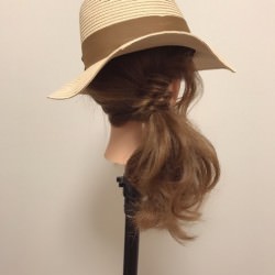 麦わら帽子に合う！夏にやりたいスッキリアレンジ♪　ヘアアレンジ　ミディアムヘア