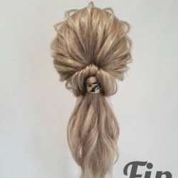 ヘアカフスを使った簡単アレンジ　ヘアアレンジ　ロングヘア