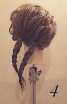 ふんわりなのにしっかりまとまる！ロープ編みで作るシニヨンヘアー4