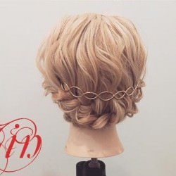 まとめ髪×片編み込みの上品アレンジ☆ ヘアアレンジ ロングヘア