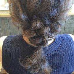 オトナ×清楚のゆるふわ編みおろし ヘアアレンジ ミディアムヘア